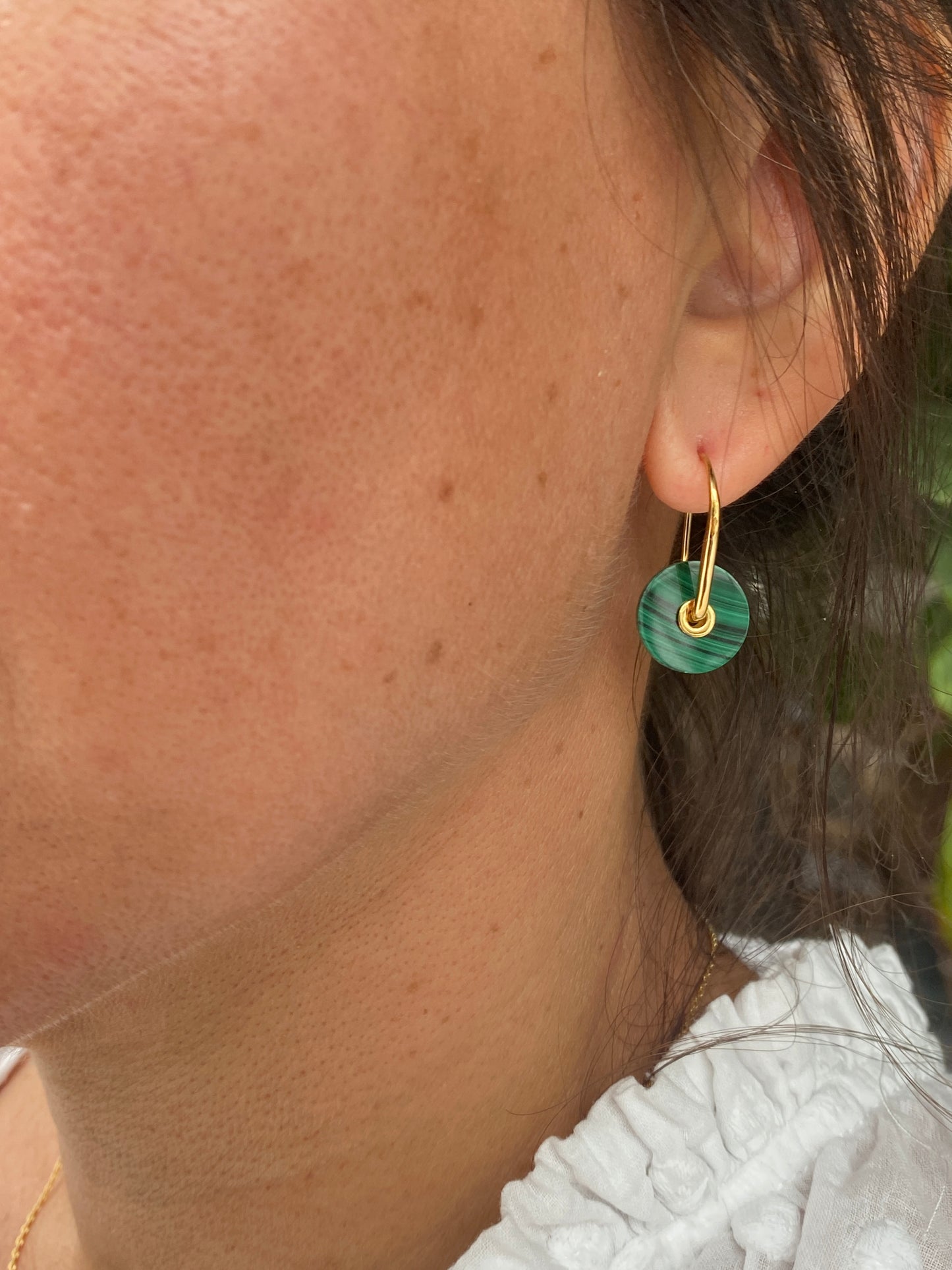 Baie Earrings Green - Gilded Silver